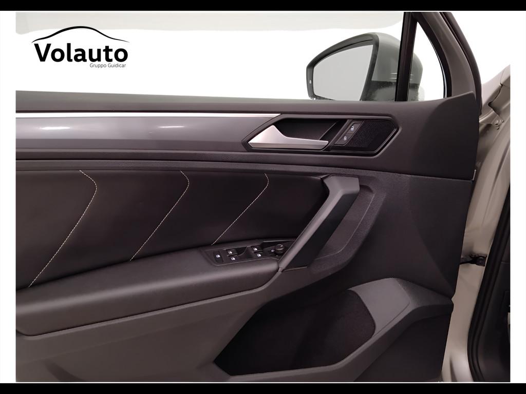 VOLKSWAGEN Tiguan II 2016 - Tiguan 1.5 tsi Sport 130cv