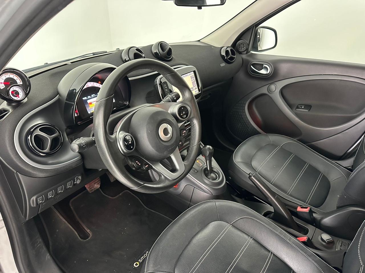 SMART FORFOUR PRIME AUTOMATICA NAVI/LED/PELLE