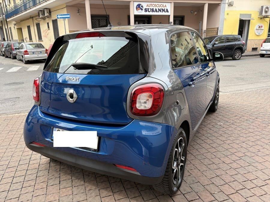 SMART FORFOUR 900 90 PASSION AUTOM CERTIFICAT NUOV