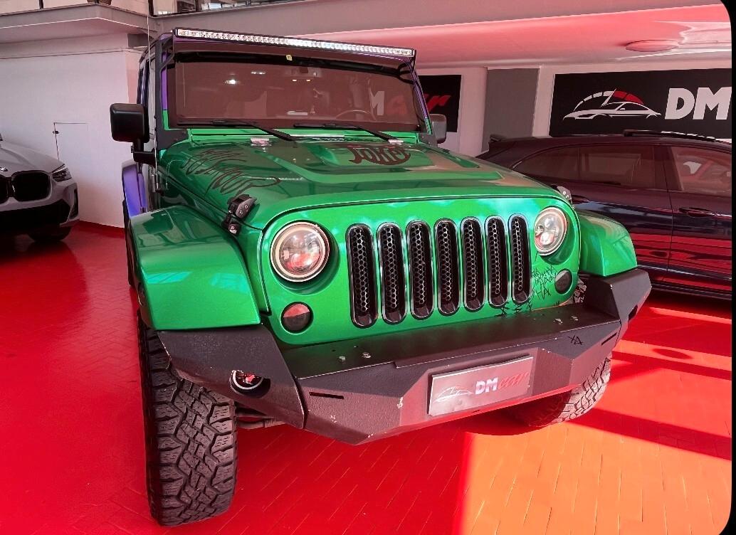 Jeep Wrangler Unlimited 2.8 CRD DPF Sahara Auto