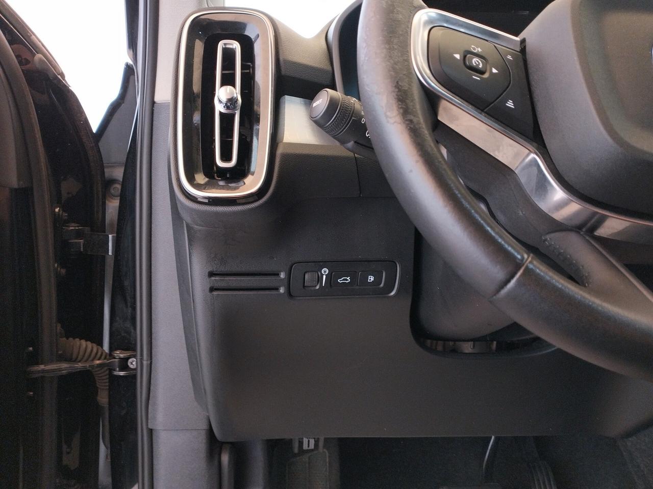 VOLVO XC40 t4 phev Inscription Expression - IVA ESPOSTA
