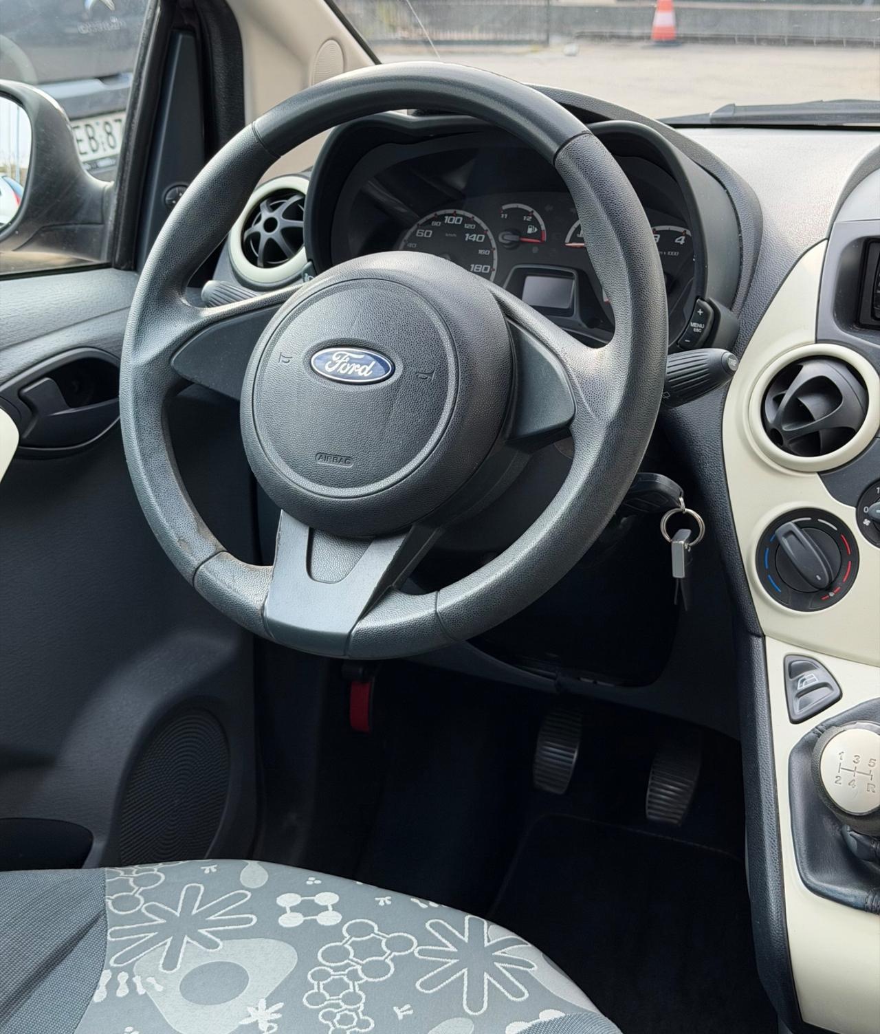 Ford Ka+ 1.2 8V 69CV- Cinghia sostituita-Neopatentati-Garanzia