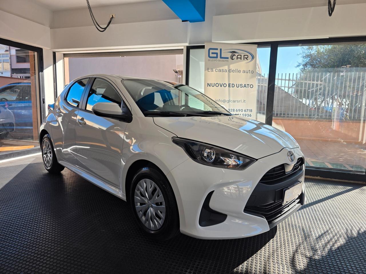 NUOVA Toyota Yaris 1.5 Hybrid 5 porte Active