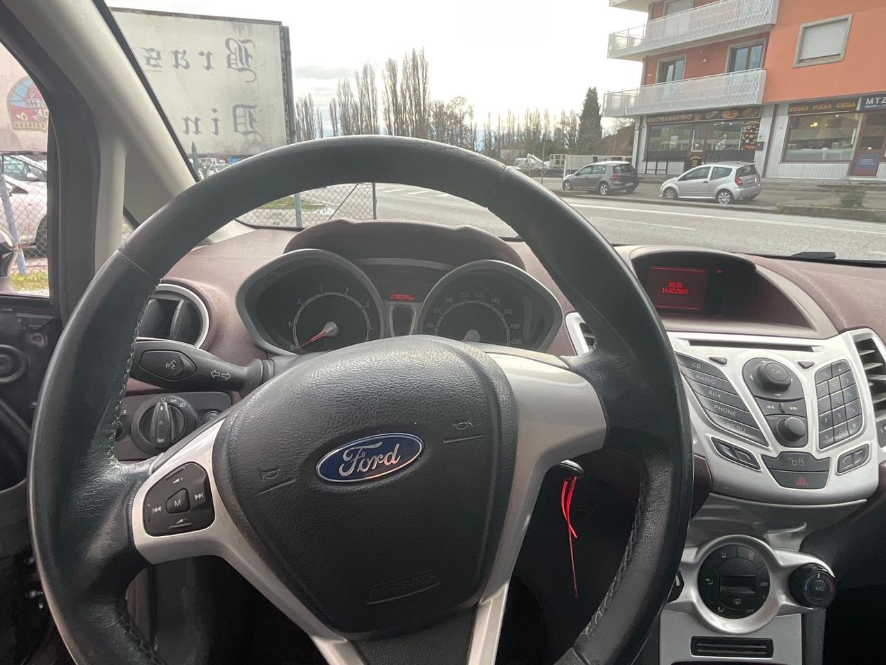 Ford Fiesta 1.2 82 CV 5 porte Titanium