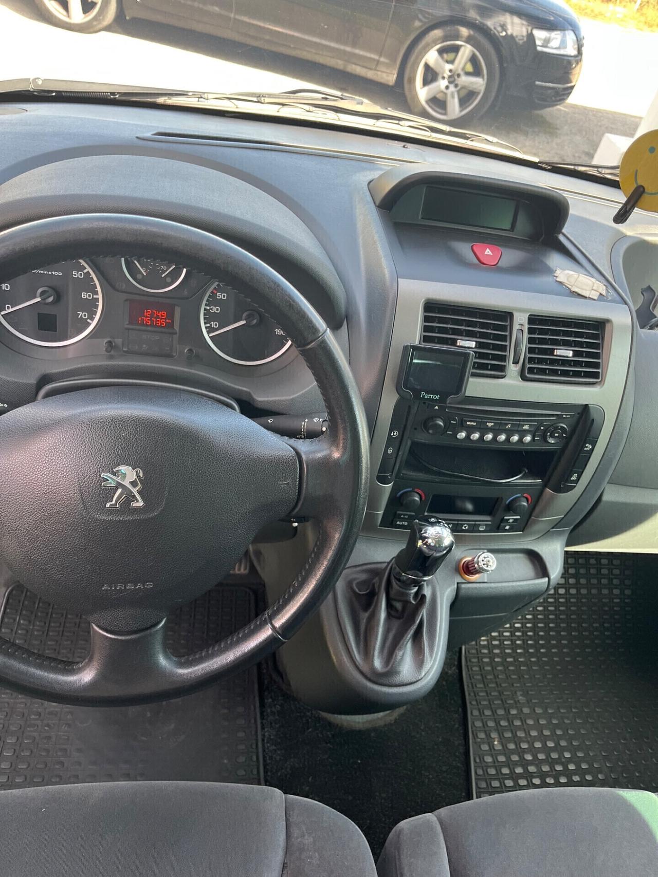 Peugeot Expert Tepee 2.0 HDi 98CV FAP PC Access 6P