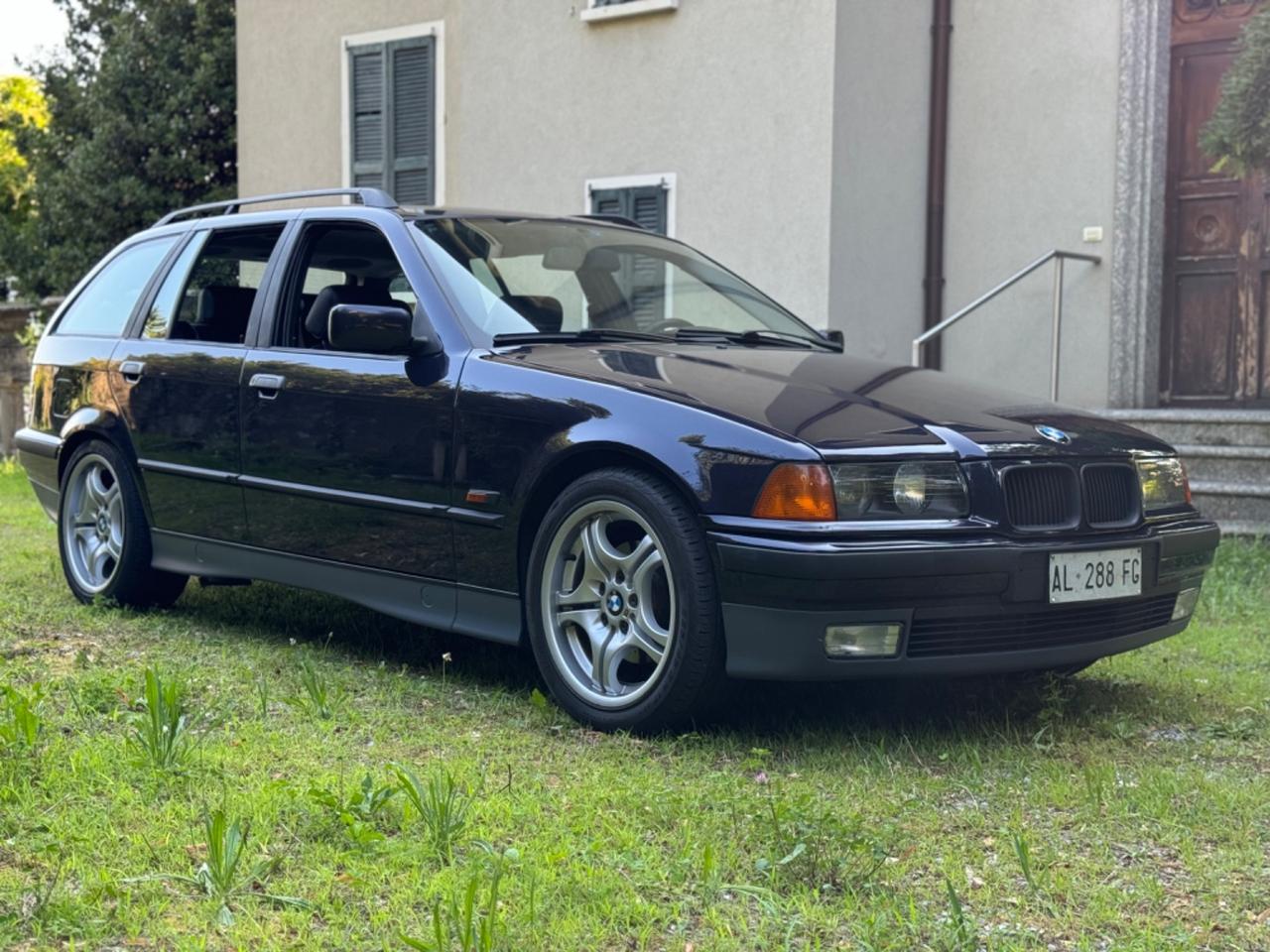 BMW E36 320i – Viola Madeira – Interni in Pelle Viola – ASI