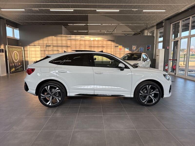 Audi Q3 SPB 35 TFSI S line edition- PROMO