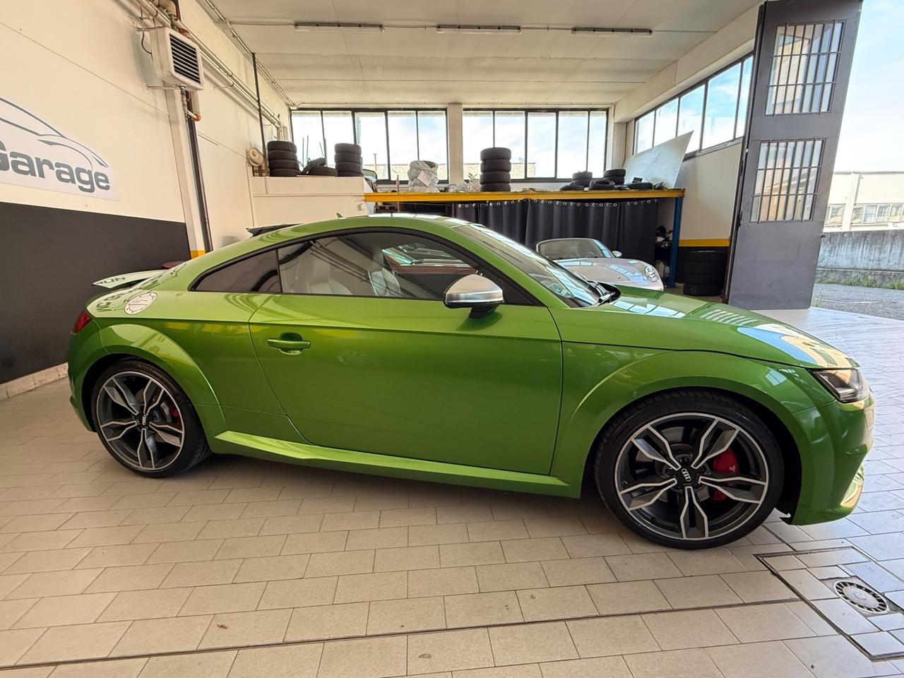 Audi TT TTS Coupé 2.0 TFSI 310 CV quattro S tronic