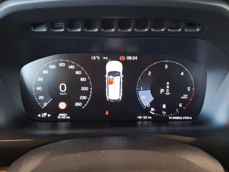 VOLVO XC90 B5 D AWD Geartronic Momentum Pro