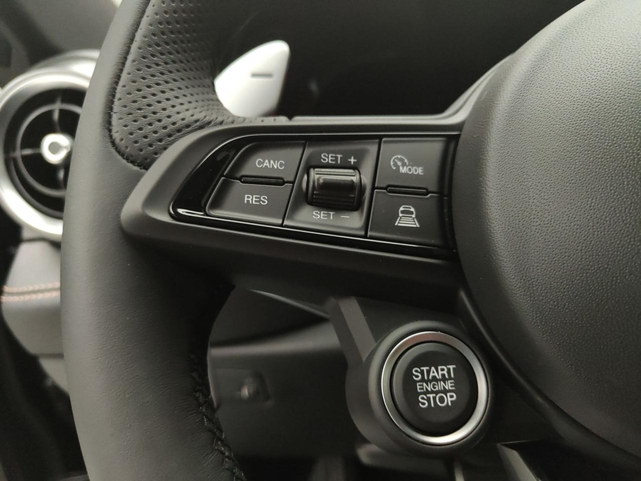 ALFA ROMEO Tonale TONALE 1.5 160CV HYBRID VELOCE TCT7 MY25