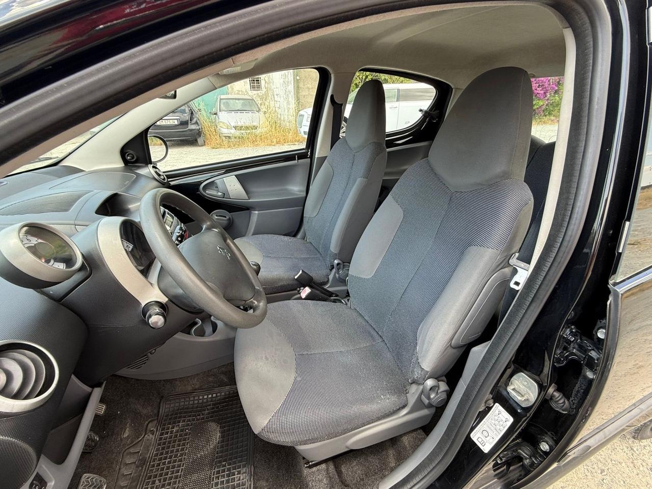 Peugeot 107 1.0 68CV 5p- Neopatentati- C1 Aygo