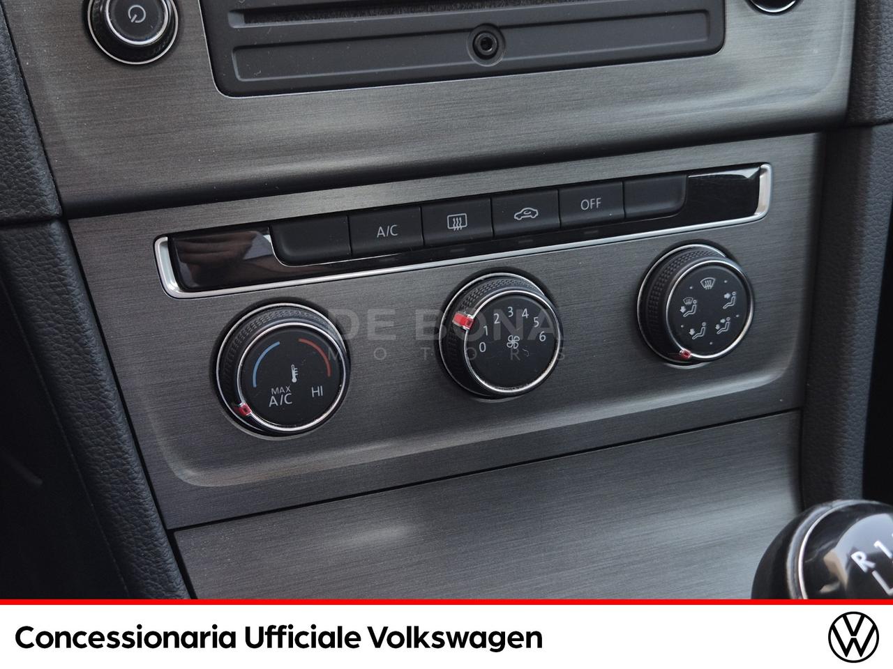 Volkswagen Golf 5p 1.6 tdi highline