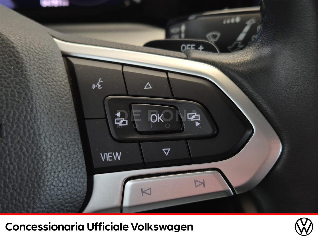 Volkswagen Golf 1.5 tgi life 130cv dsg