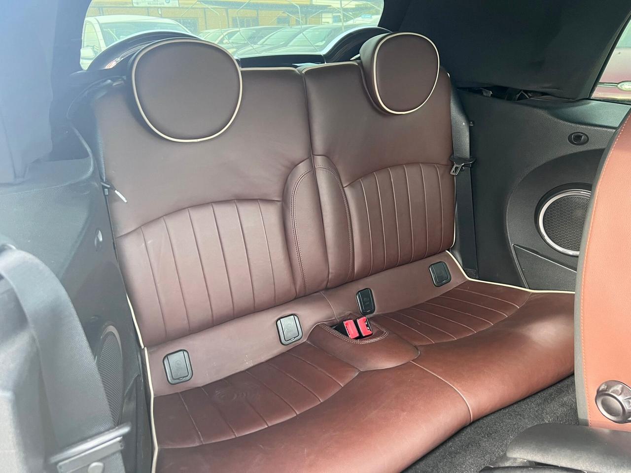 Mini 2.0 16V Cooper D Cabrio Automatica