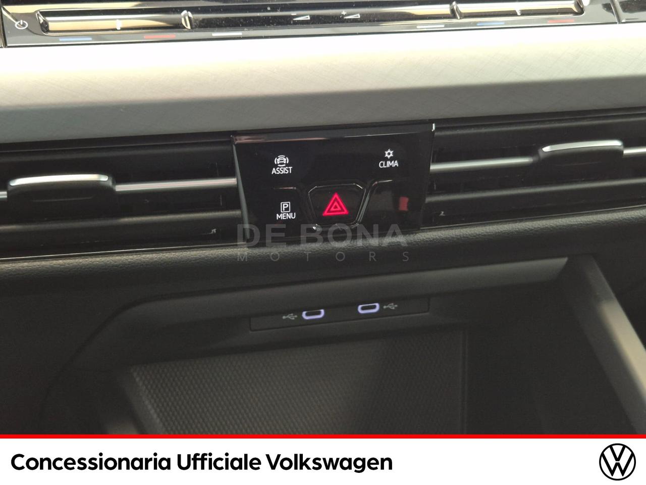 Volkswagen Golf 1.5 tgi life 130cv dsg