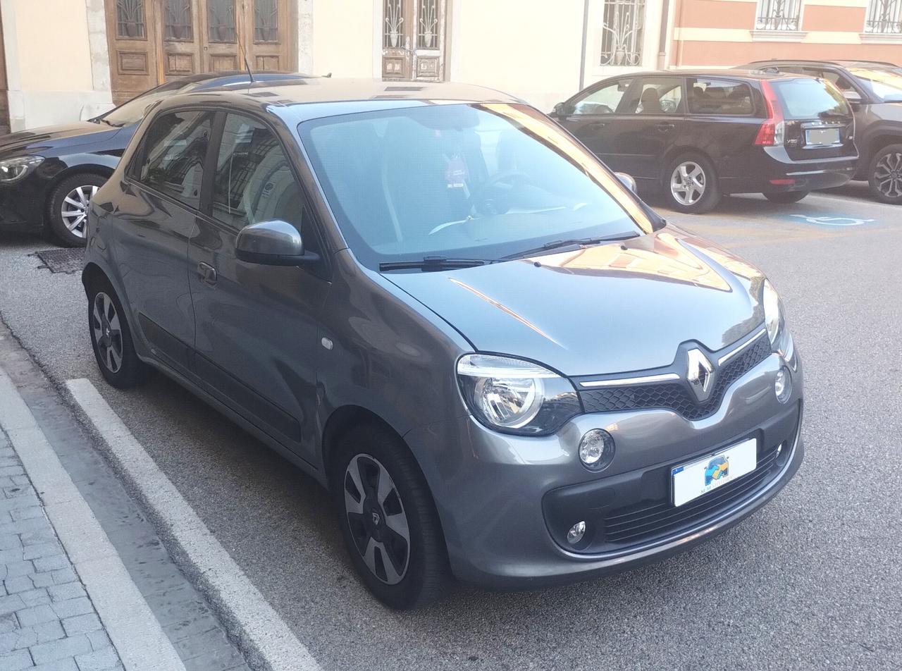 Renault Twingo SCe EDC Lovely