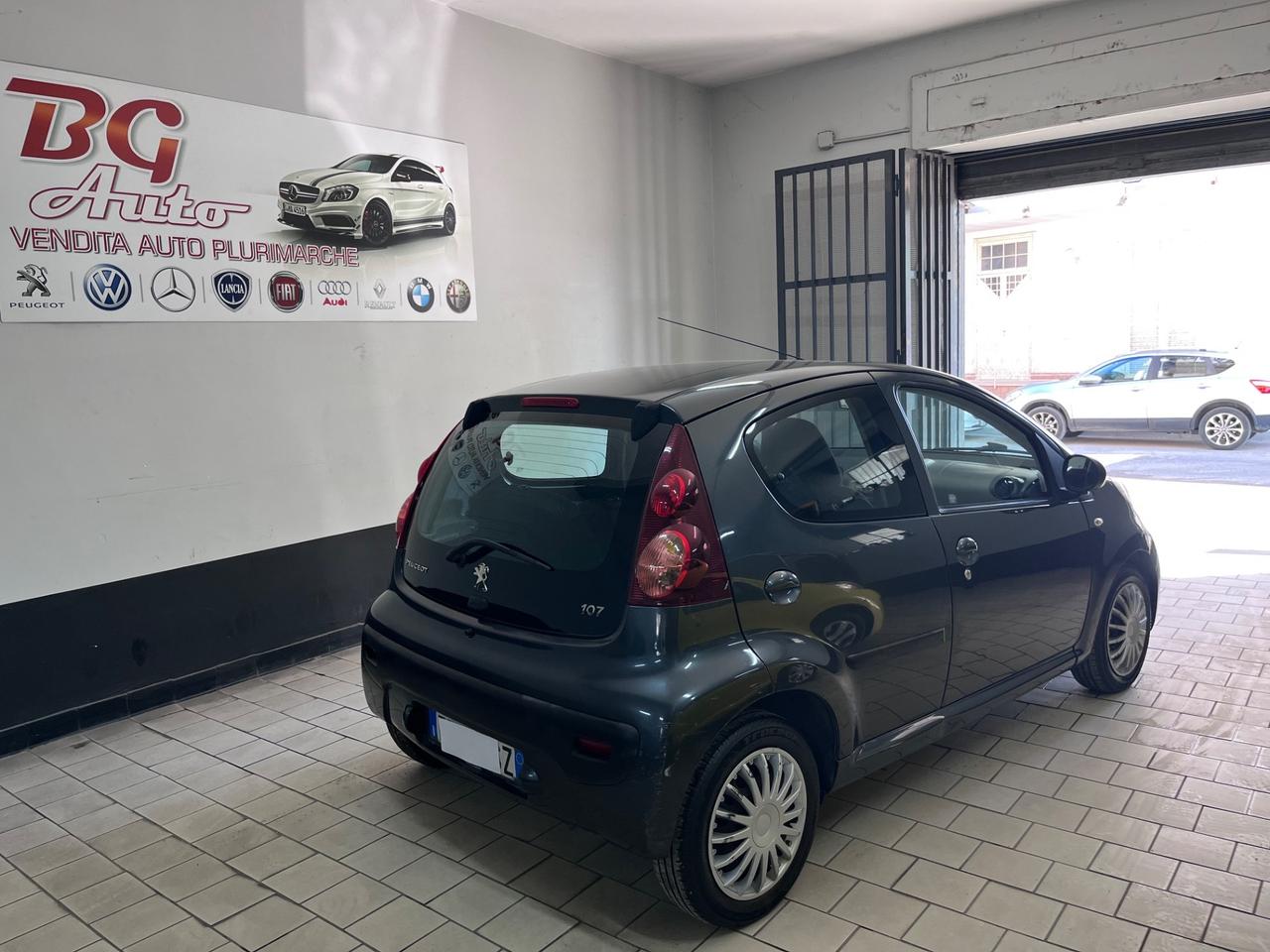 Peugeot 107 1.0 68CV 5p optional 2012