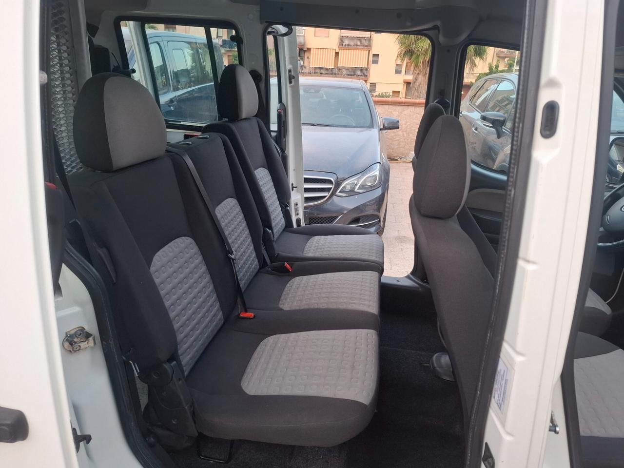 Fiat Doblò - 1.9 JTD RAMPA DISABILE