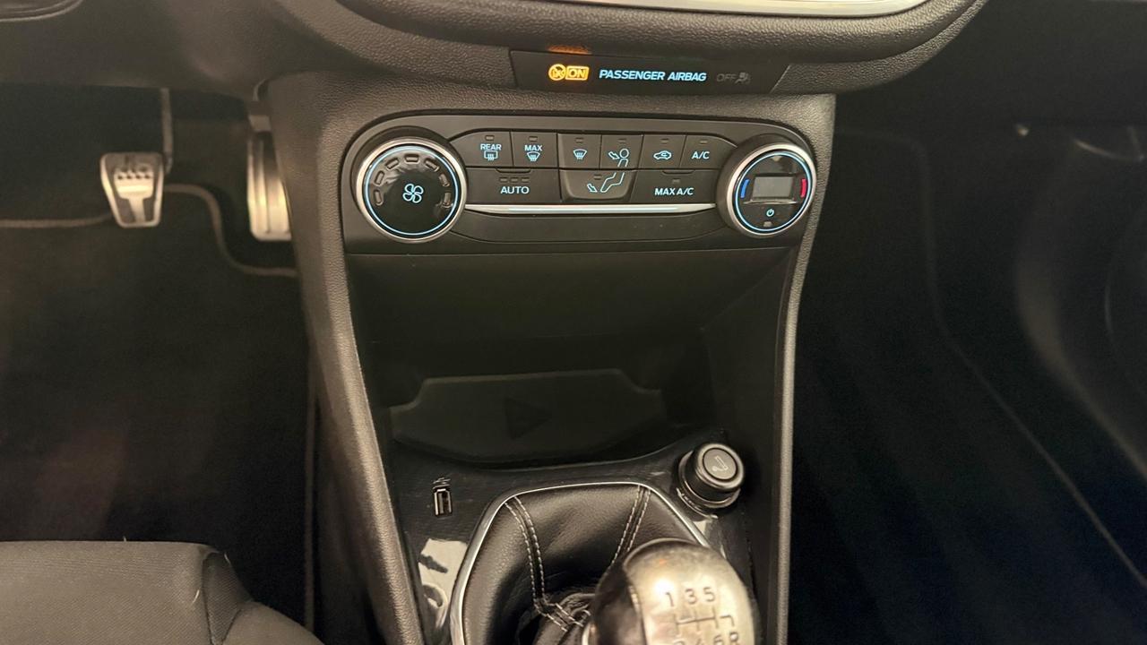 Ford Fiesta 1.5 TDCi 5 porte ST-Line