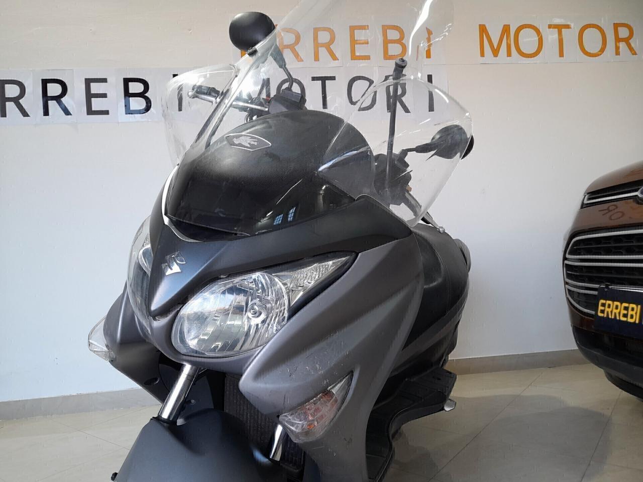 Suzuki Burgman 200 2015