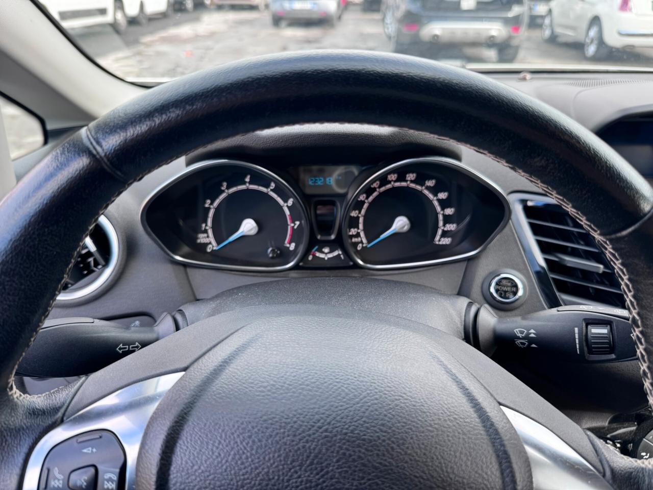 Ford Fiesta 1.0 80CV 5 porte Black & White Edition