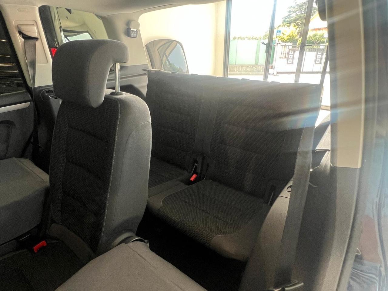 Volkswagen Touran 1.6 TDI DSG Comfortline