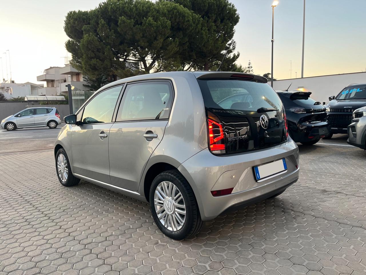 Volkswagen up! 1.0 5p. eco move BlueMotion Technology