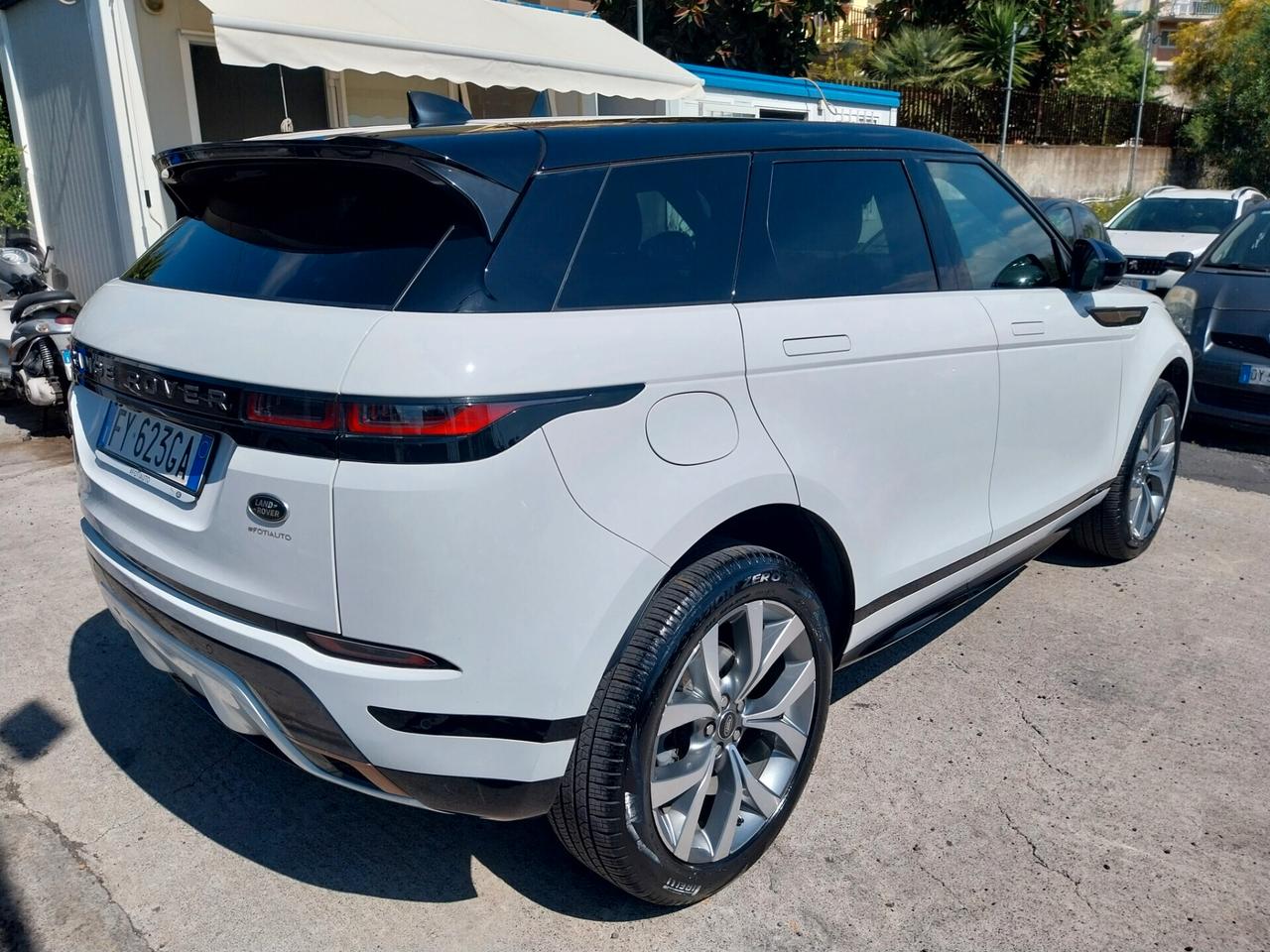 LAND ROVER RANG ROVER EVOQUE 2.0 D R-DYNAMIC 2019