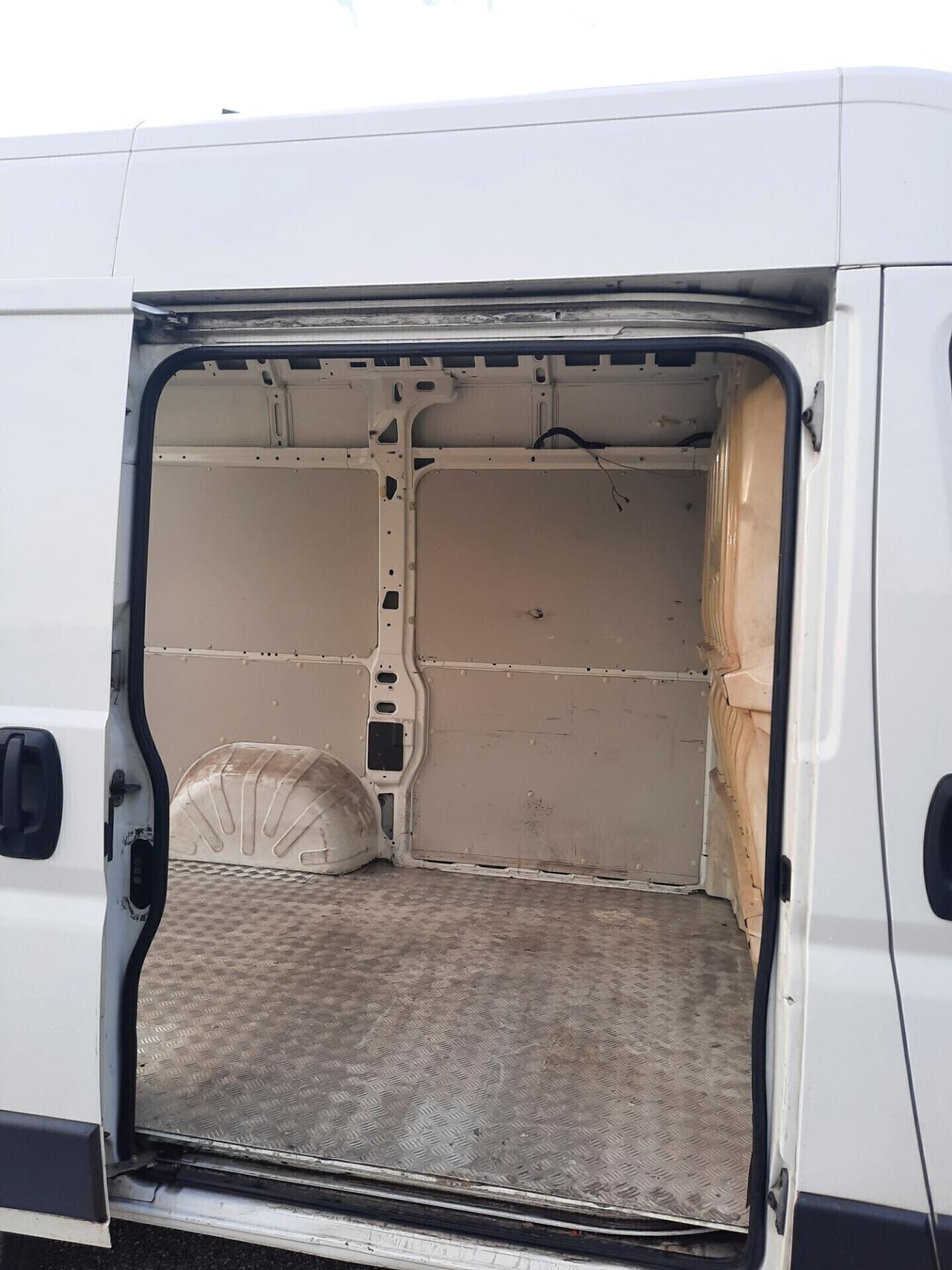 Fiat Ducato 35 2.3 MJT PC-TN 3p. Furgone PR.IVATO