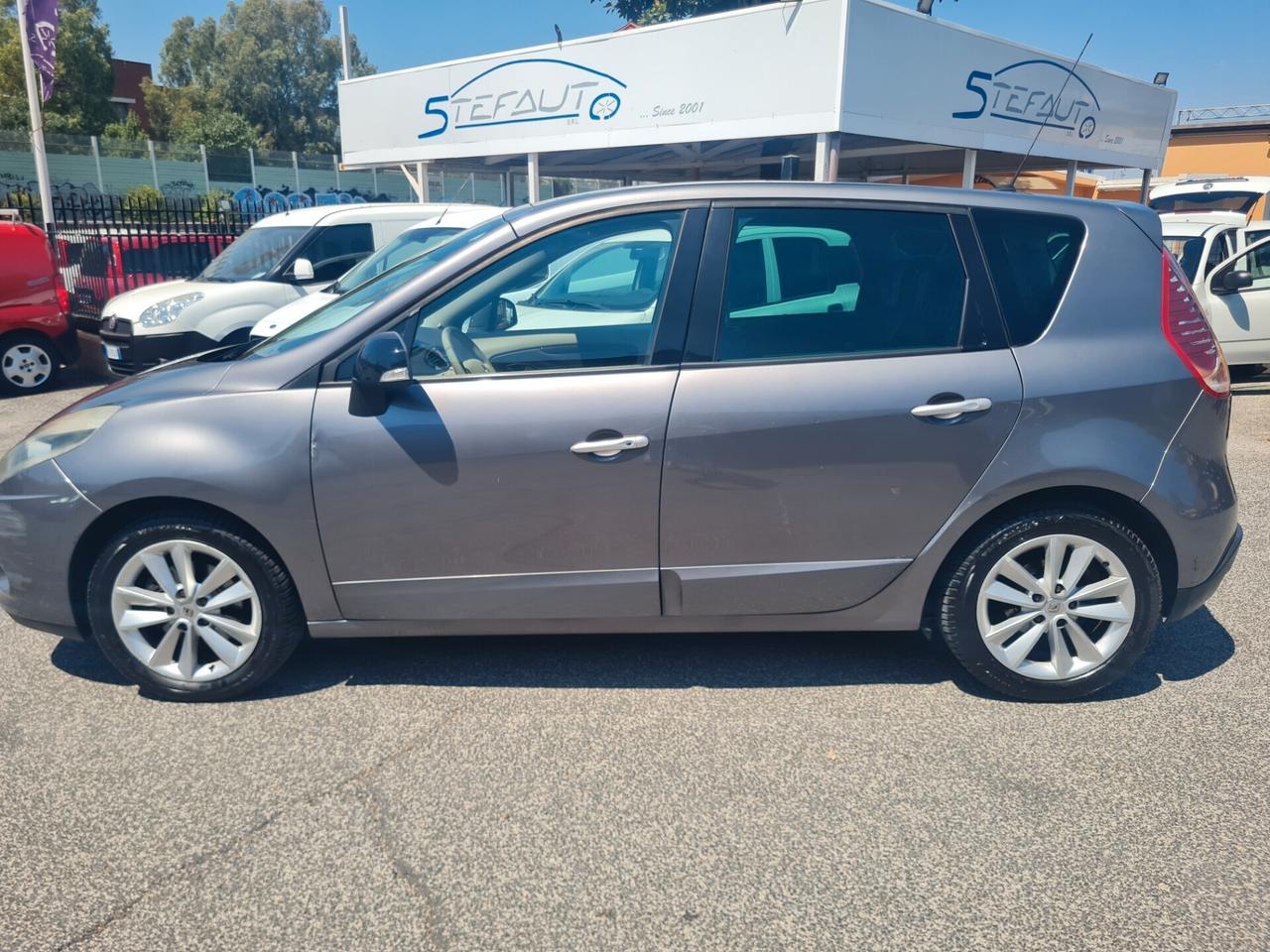 Renault Scenic 1.5 dCi 110CV *NAVI*GANCIO*TETTO**