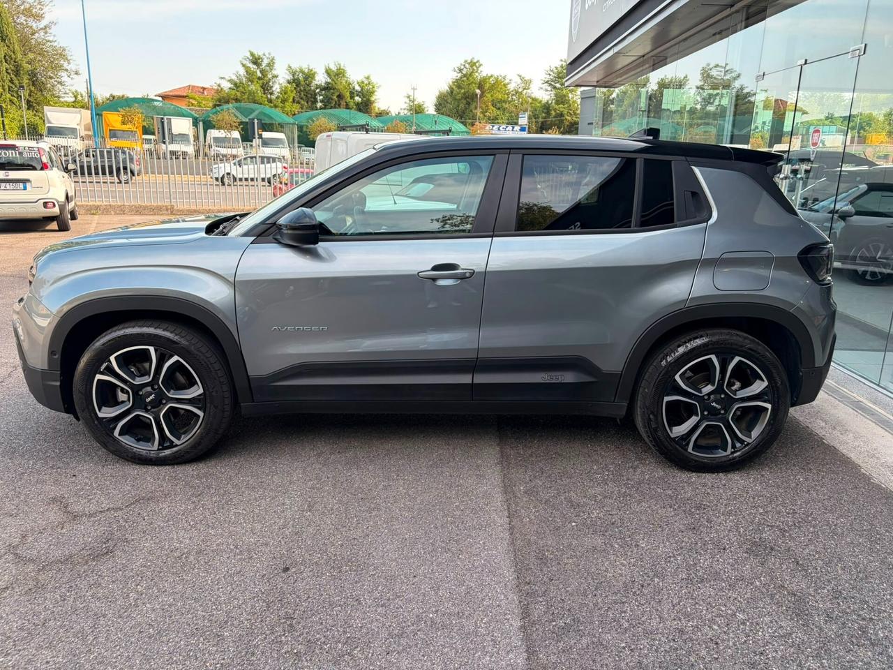 Jeep Avenger BEV Summit