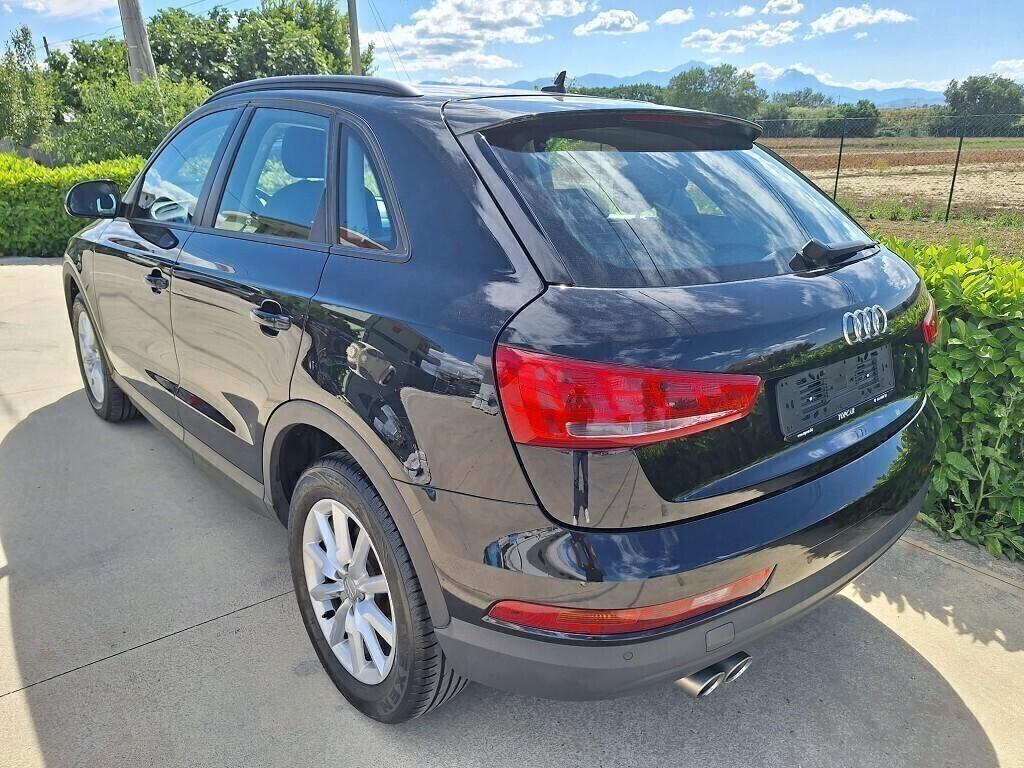 Audi Q3 2.0 TDI 150 CV quattro Sport