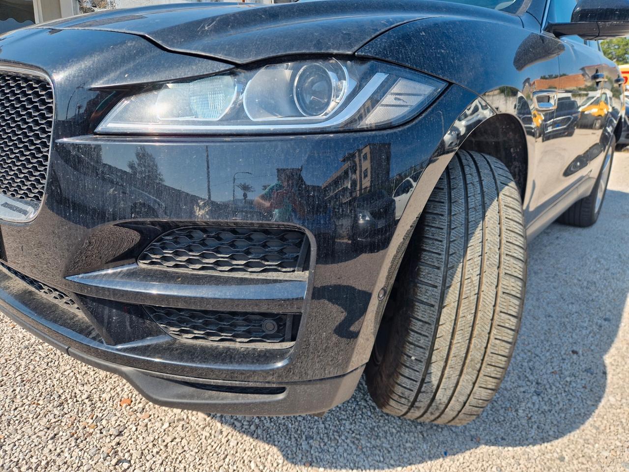 Jaguar F-Pace 2.0D 180 CV AWD Portfolio- 2020