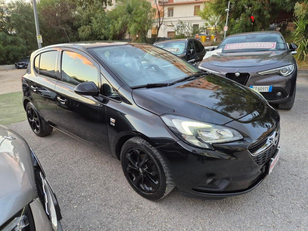 Opel Corsa 1.4 90CV GPL Tech 5 porte Black Edition