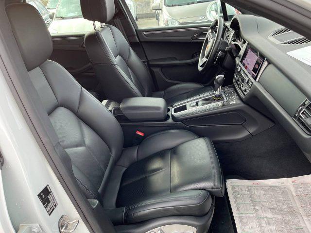 PORSCHE Macan 2.0
