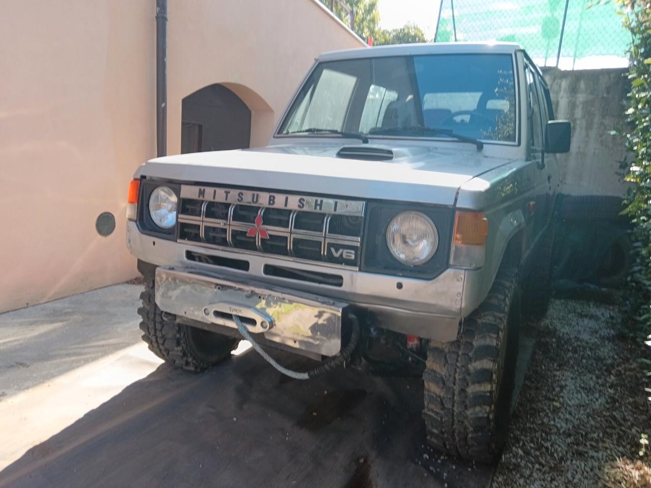 Mitsubishi Pajero V6 cat Metal-top S. Select GLS