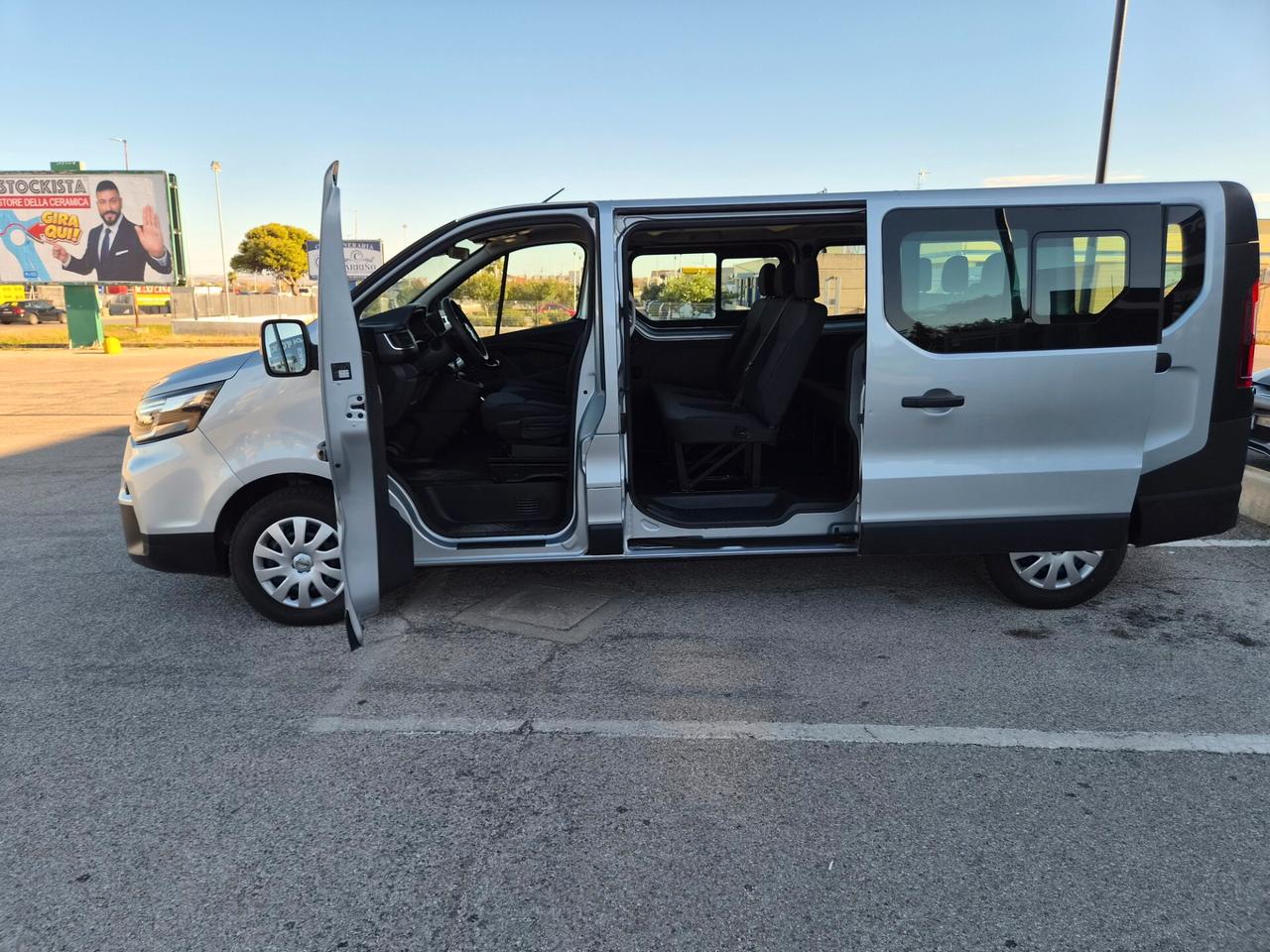 Nissan NV300 2.0 dCi 150CV PC-TN L2H1 Bus 9 posti