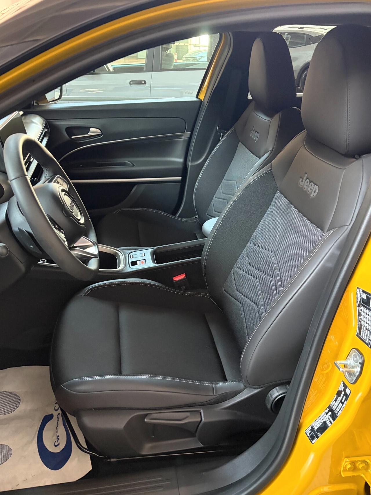JEEP AVENGER 1.2 MHEV 100cv DCT SUMMIT