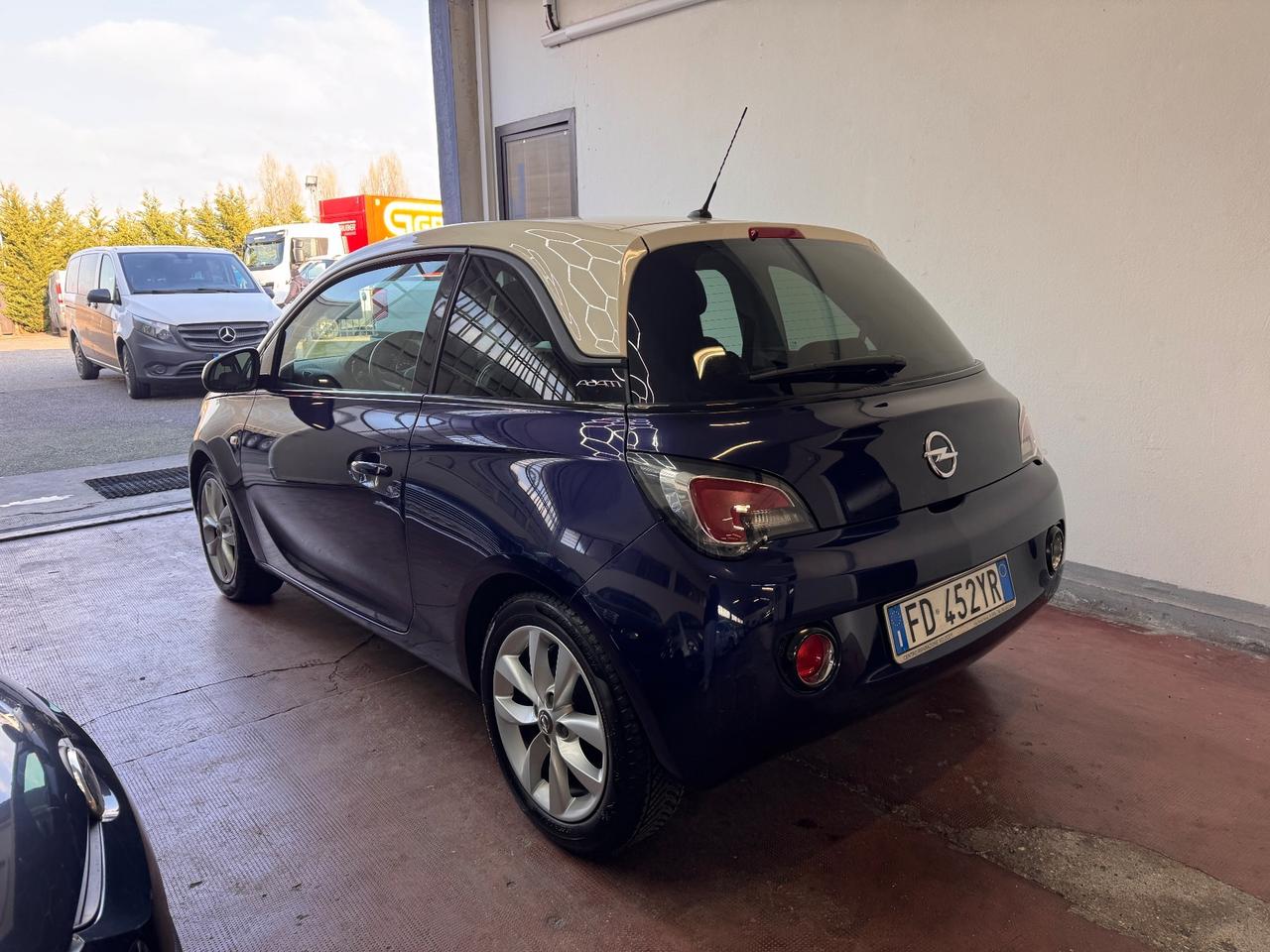 Opel Adam 1.2 70 CV km 98.000