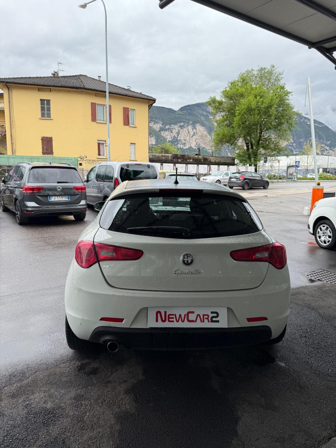 ALFA ROMEO GIULIETTA 1.6 JTDm-2 EXCLUSIVE neopatentati