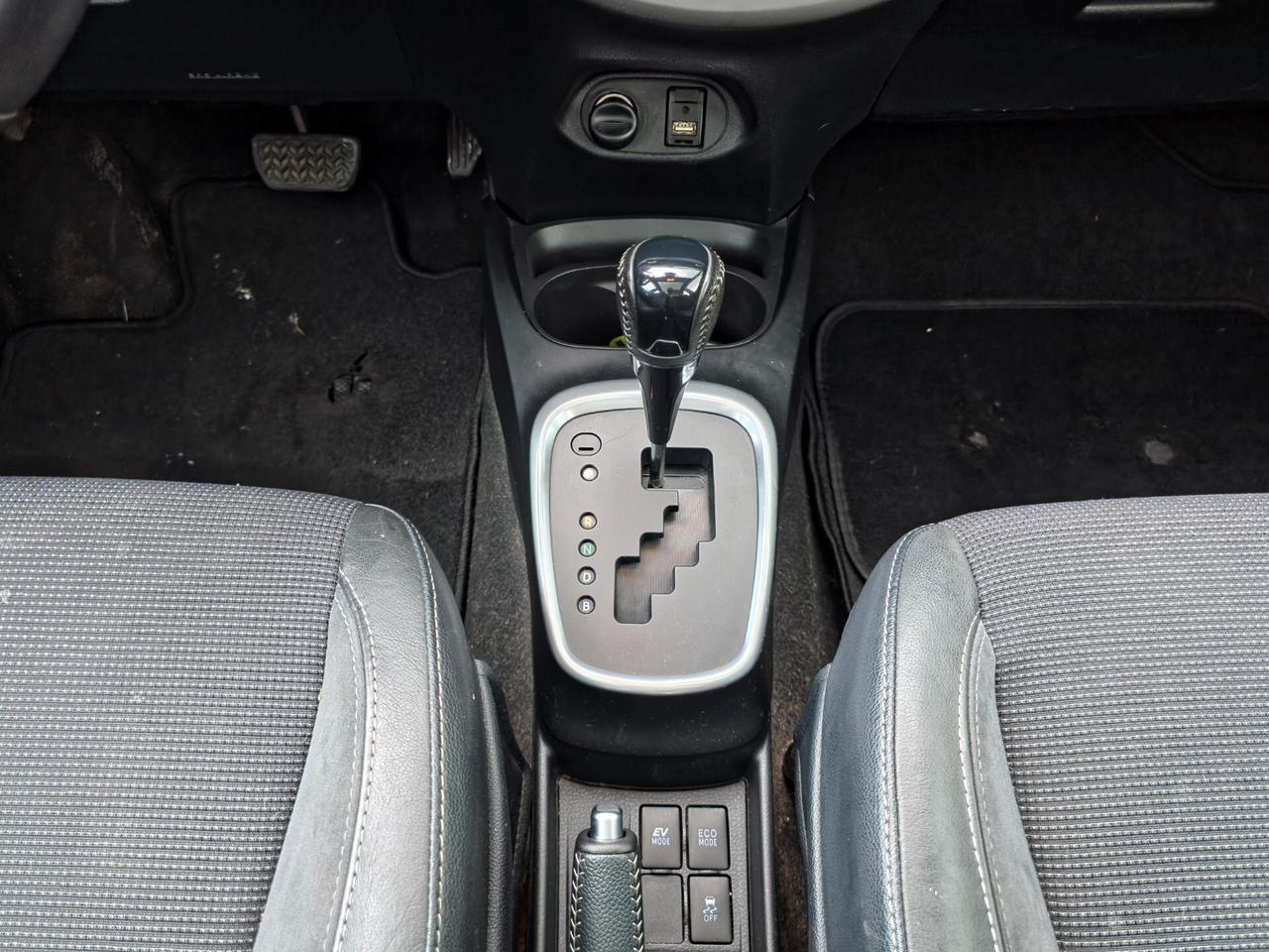 Toyota Yaris 1.5 Hybrid 5 porte GR-S E6 Automatico NEO 2019