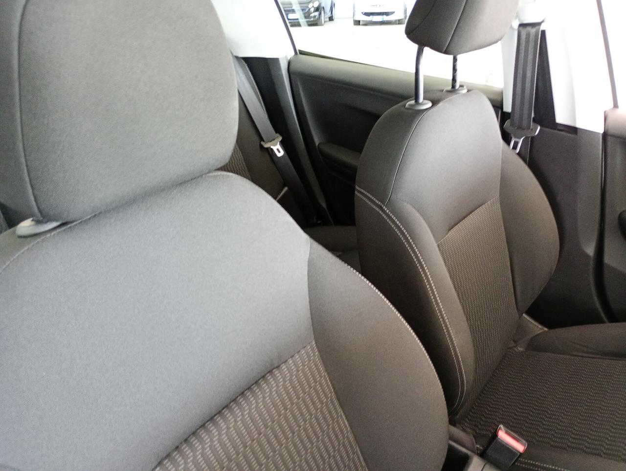 Peugeot 208 1.6 BlueHDi 75 5 porte - NEOPATENTATI -