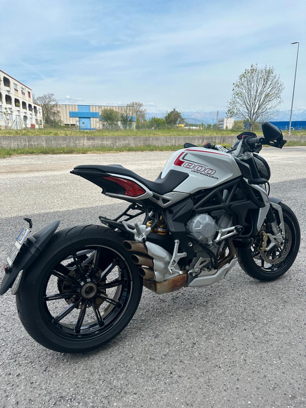 Mv Agusta Brutale 800 Dragster