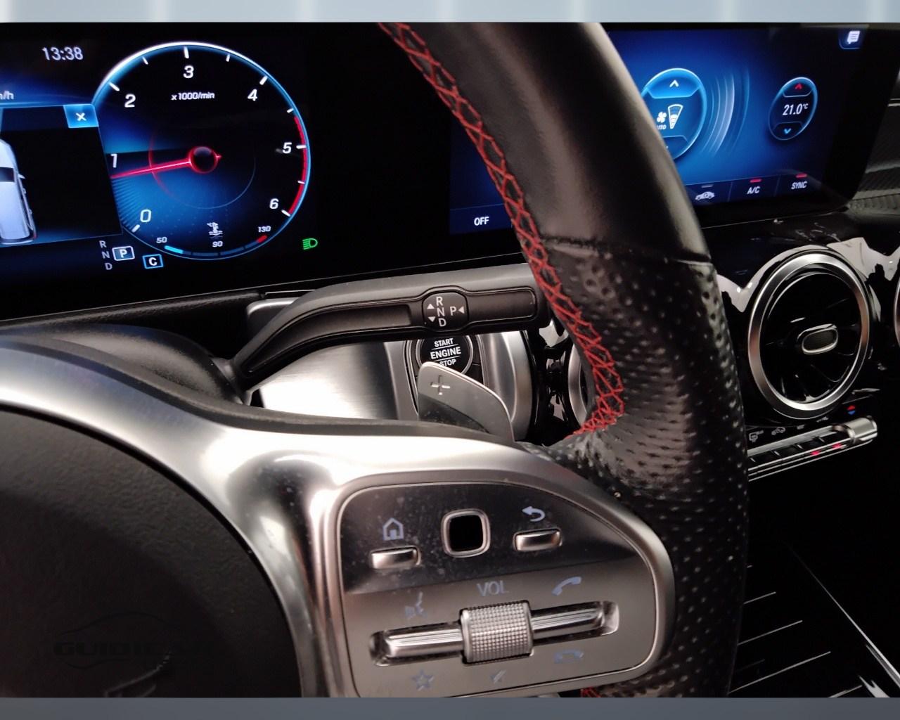 Mercedes-Benz GLB - X247 2019 - GLB 200 d Premium Easy Tech auto