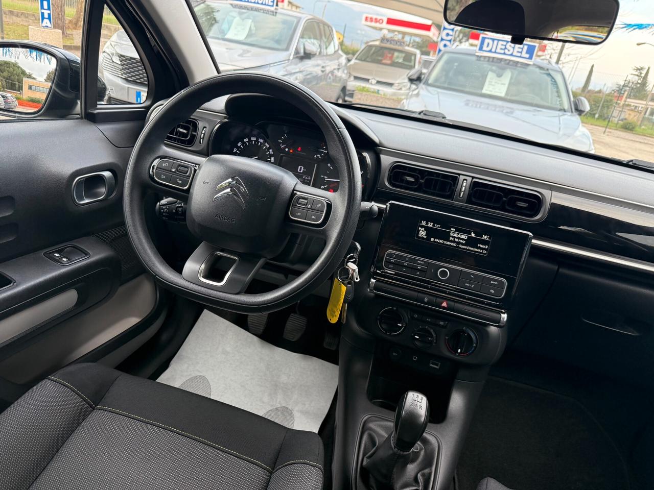 " UNA CHICCA " Citroen C3 PureTech 82 Feel