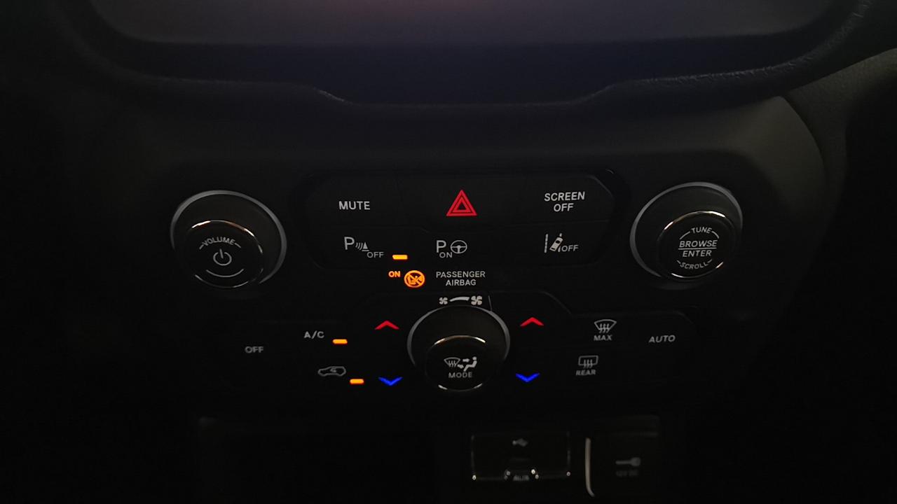 JEEP Renegade 2019 - Renegade 1.5 turbo t4 mhev Limited 2wd 130cv dct