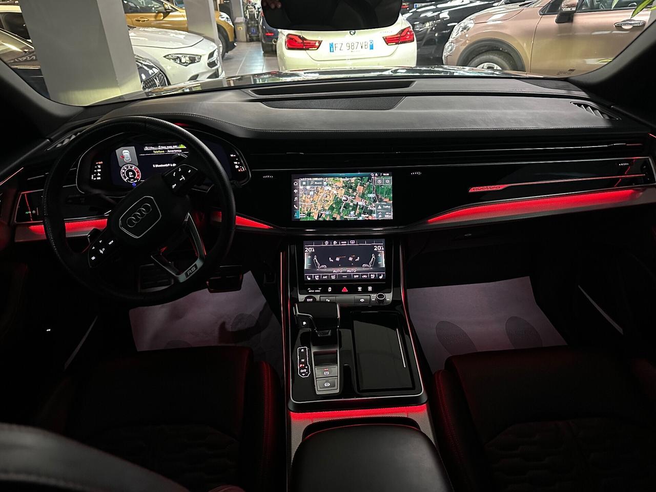 Audi Q8 RS TFSI V8 quattro tiptronic