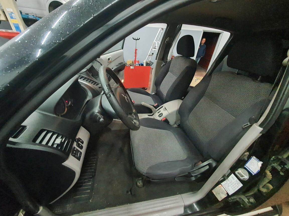 Mitsubishi L200 2.5 DID 178CV Cab. Doppia Intense