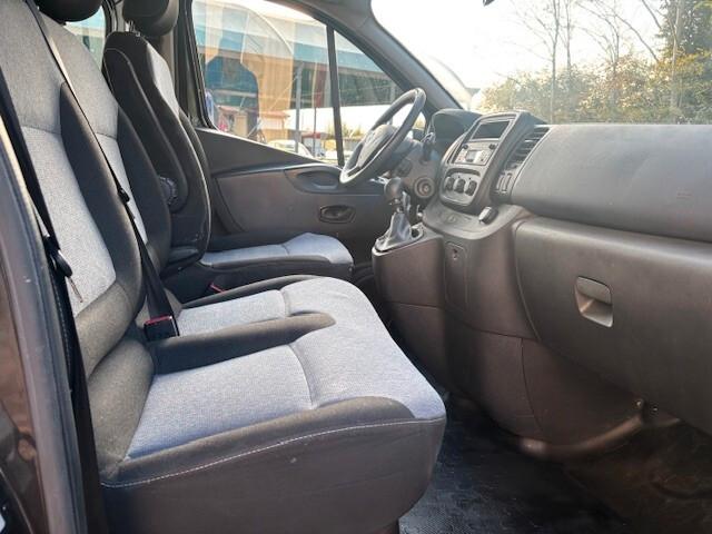 Opel Vivaro 27 1.6 BiTurbo S&S EcoFLEX PC-TN Combi 9 POSTI