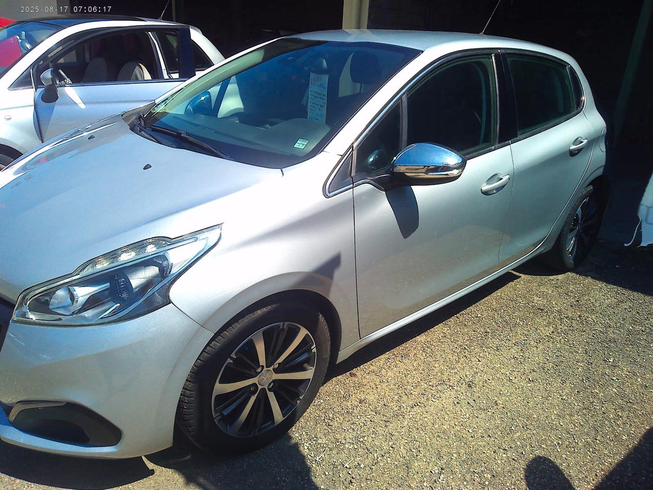 Peugeot 208 BlueHDi 75 5 porte Allure